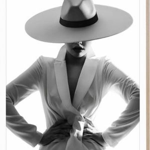 Meet your Posher, Sami